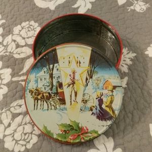Vintage Texas fruitcake tin "C"